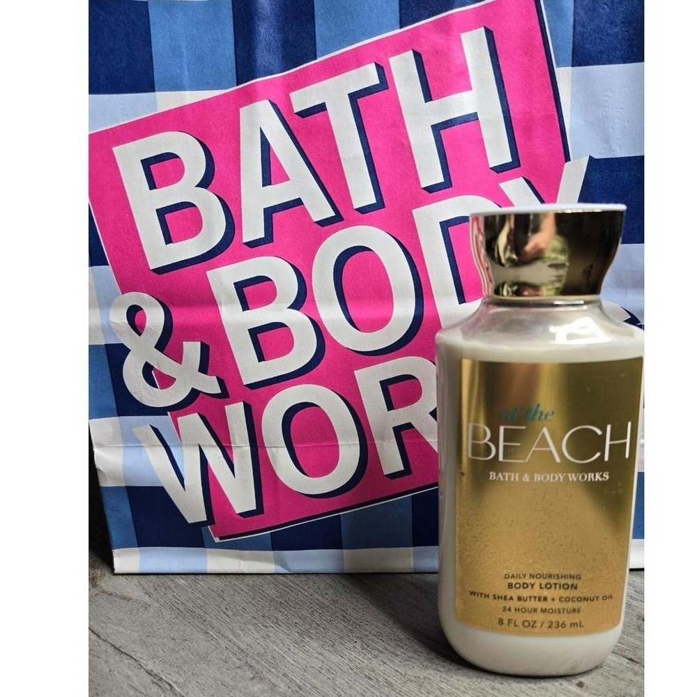 Bath & Body Works At The Beach Daily Nourishing Body Lotion 8oz Coconut Shea Oil